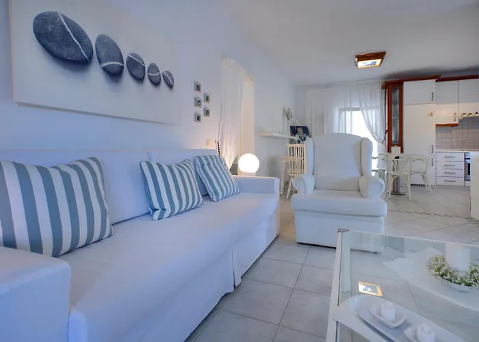 Maria By Rentalspro Services - Halkidiki *