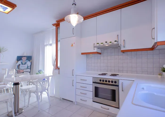 Maria By Rentalspro Services - Halkidiki * Айос-Николаос
